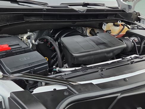 Used 2025 GMC Yukon Denali image 23