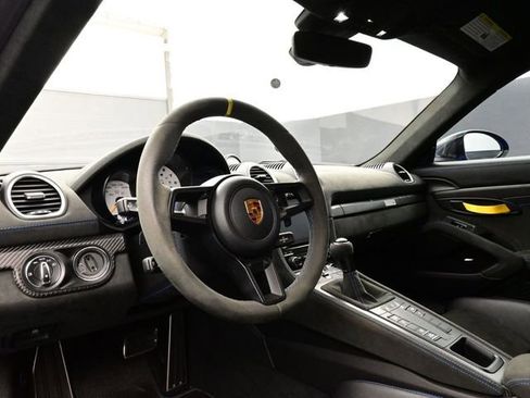 Certified 2023 Porsche 718 Cayman GT4 RS RWD image 4