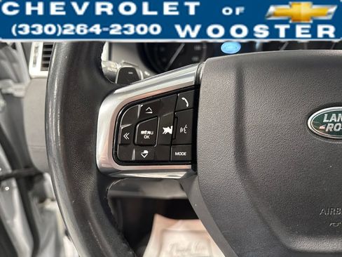 Used 2017 Land Rover Discovery Sport HSE image 15