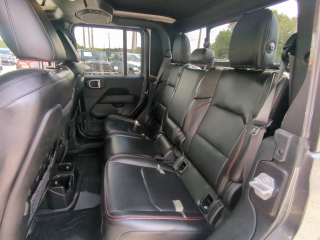 Used 2021 Jeep Gladiator Rubicon AWD/4WD image 15