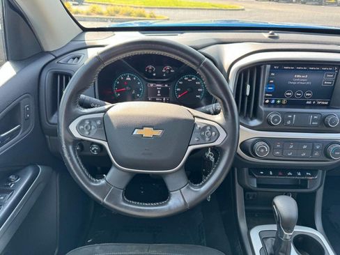 Used 2022 Chevrolet Colorado LT w/ Safety Package AWD/4WD image 12
