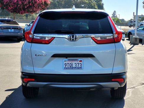Used 2019 Honda CR-V LX image 5