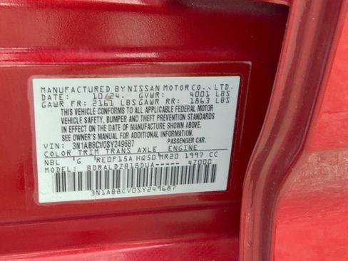 Used 2025 Nissan Sentra SV FWD image 31