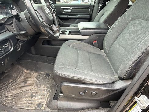 Used 2019 RAM 1500 Big Horn image 16