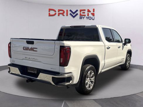 Used 2025 GMC Sierra 1500 SLT RWD image 3