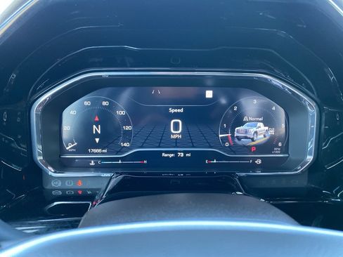 Used 2023 GMC Sierra 1500 SLT w/ SLT Premium Package image 34