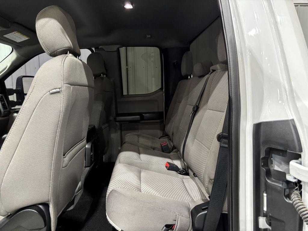 Used 2020 Ford F250 XLT w/ XLT Value Package AWD/4WD image 13