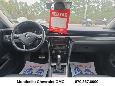 Used 2020 Volkswagen Passat 2.0T R-Line image 24