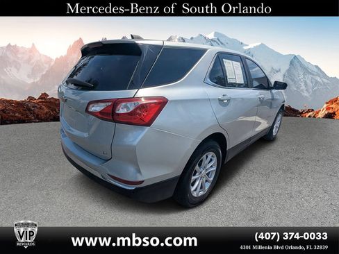 Used 2021 Chevrolet Equinox LT w/ Driver Convenience Package FWD image 17
