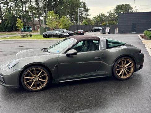 Certified 2023 Porsche 911 Targa 4S AWD/4WD image 8