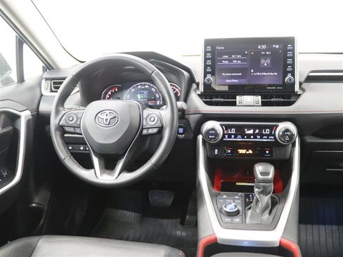 Used 2022 Toyota RAV4 TRD Off-Road AWD/4WD image 21