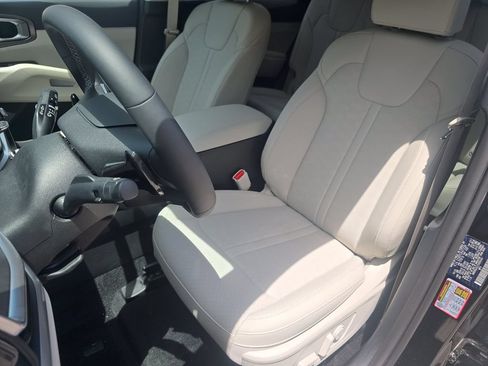 Used 2026 Kia Sorento EX AWD/4WD image 25