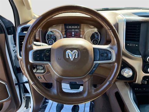 Used 2019 RAM 1500 Laramie image 11