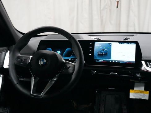 New 2027 BMW X1 xDrive28i AWD/4WD image 3