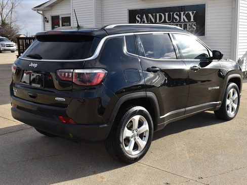 Used 2018 Jeep Compass Latitude w/ Popular Equipment Group image 3