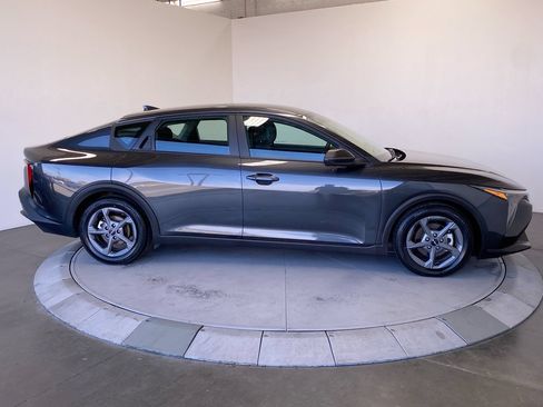Certified 2025 Kia K4 FWD image 6