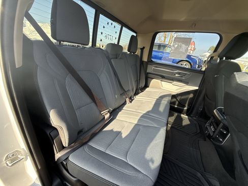 Used 2019 RAM 1500 Big Horn image 24