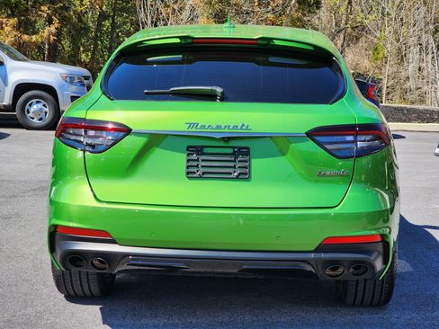 Used 2023 Maserati Levante Modena AWD/4WD image 3