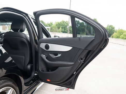 Used 2015 Mercedes-Benz C 300 Sedan w/ Sport Package image 43