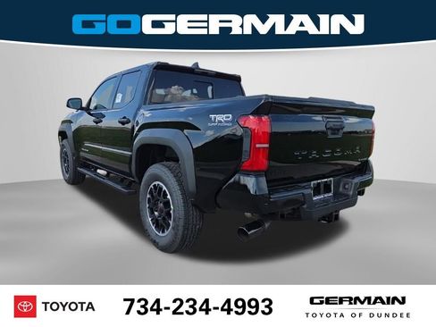 New 2026 Toyota Tacoma TRD Off-Road AWD/4WD image 11