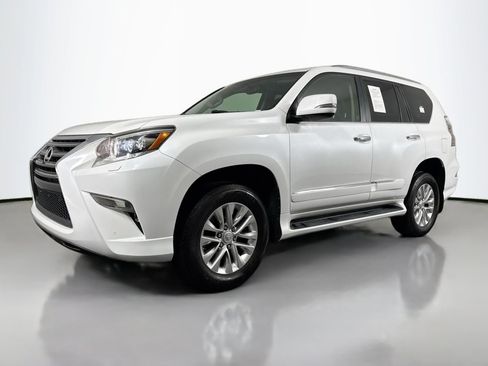 Used 2015 Lexus GX 460 image 45