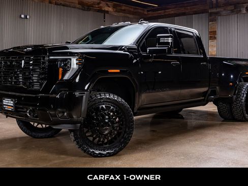 Used 2026 GMC Sierra 3500 Denali Ultimate image 5