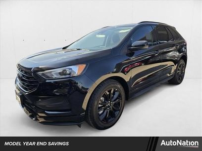 New 2024 Ford Edge SE w/ Black Appearance Package