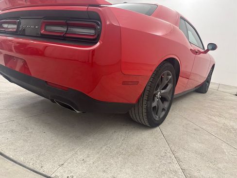 Used 2019 Dodge Challenger R/T RWD image 22