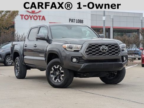 Used 2023 Toyota Tacoma TRD Off-Road image 2
