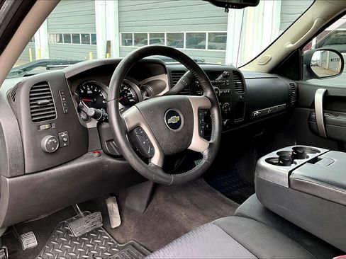 Used 2012 Chevrolet Silverado 1500 LT RWD image 17
