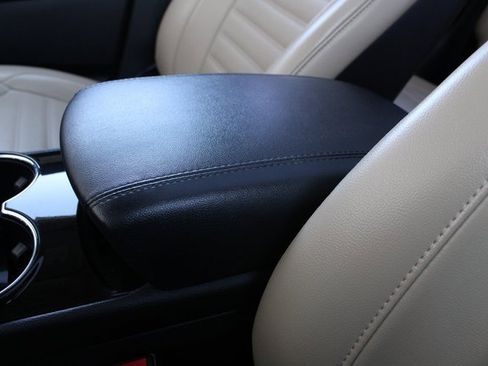 Used 2017 Ford Edge SEL w/ Equipment Group 201A image 19