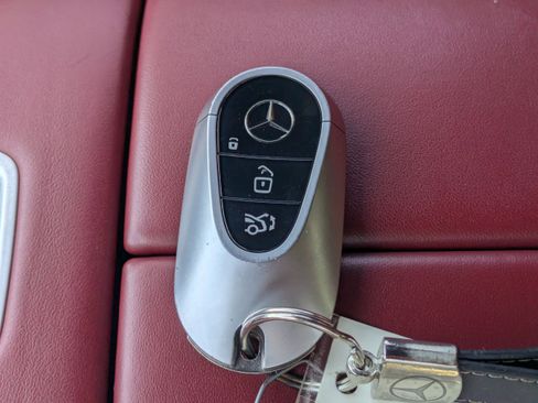 Certified 2023 Mercedes-Benz S 580 4MATIC Sedan image 30