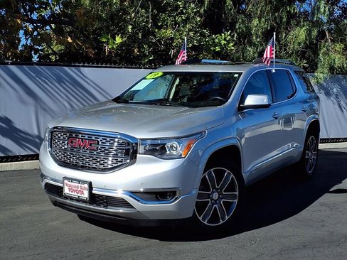 Used 2019 GMC Acadia Denali w/ Technology Package image 25