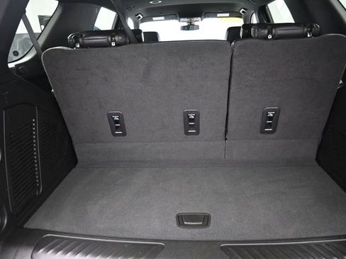 Used 2022 Chevrolet Tahoe LT w/ Luxury Package image 25