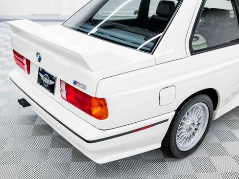 Used 1990 BMW M3 Coupe RWD image 23