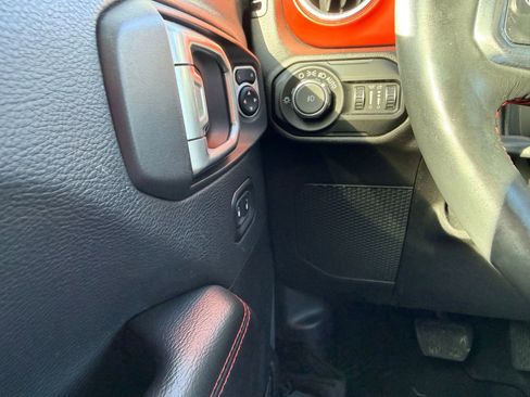Used 2019 Jeep Wrangler Unlimited Rubicon image 26