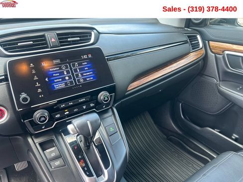 Used 2018 Honda CR-V Touring image 15
