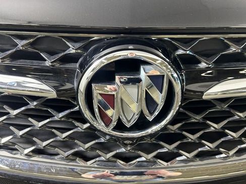 Used 2023 Buick Envision Avenir AWD/4WD image 10