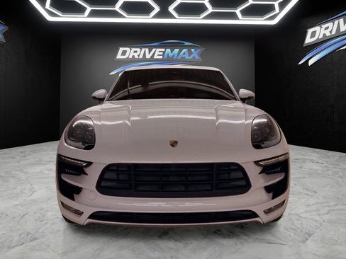 Used 2018 Porsche Macan GTS AWD/4WD image 2