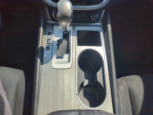 Used 2018 Nissan Murano SV FWD image 16