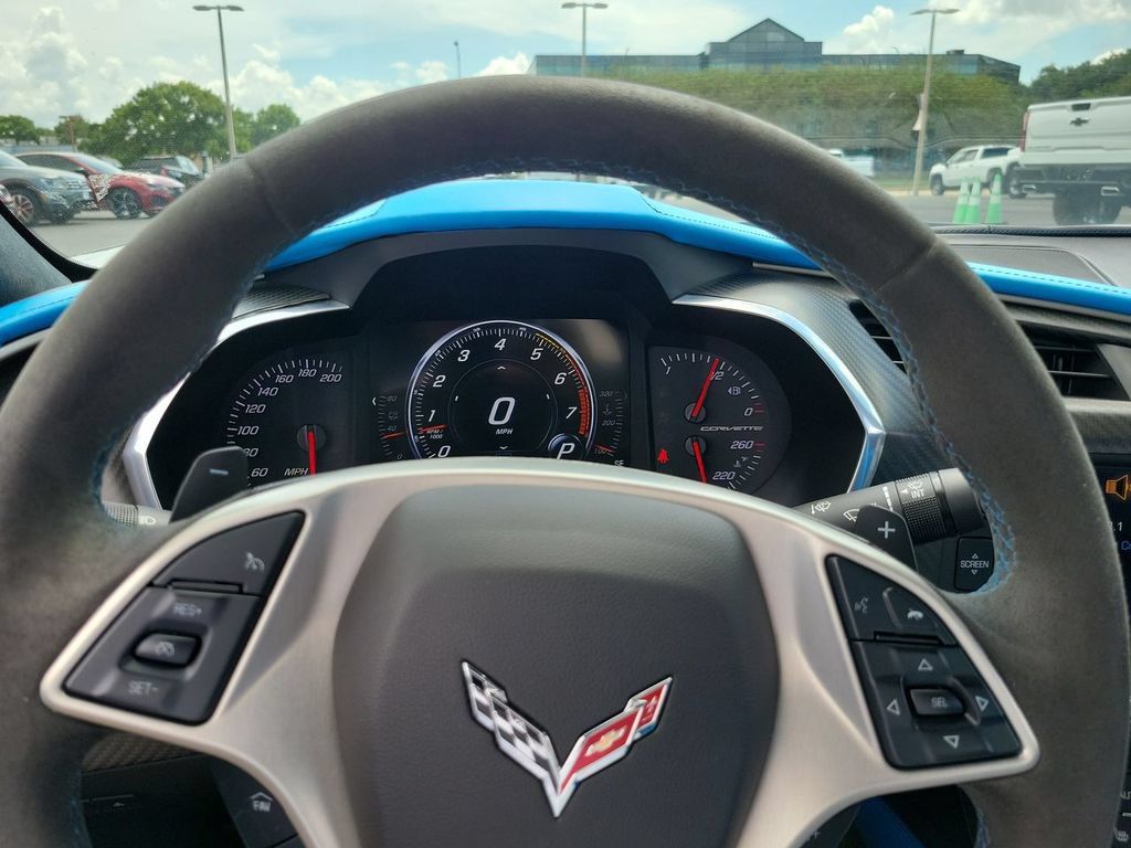 Used 2017 Chevrolet Corvette Grand Sport RWD image 11