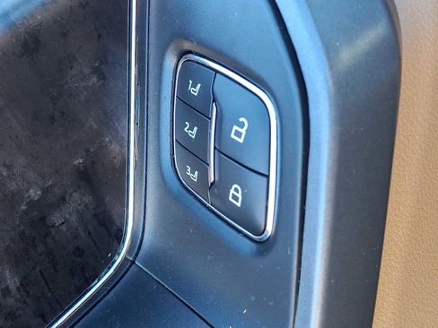 Used 2023 Ford F350 Lariat w/ Lariat Ultimate Package image 21