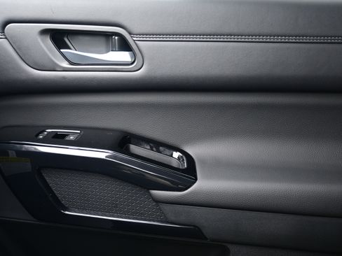 New 2026 Nissan Pathfinder Platinum image 31