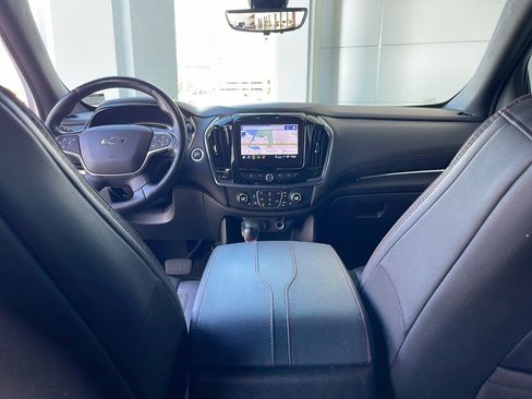 Used 2022 Chevrolet Traverse RS image 30