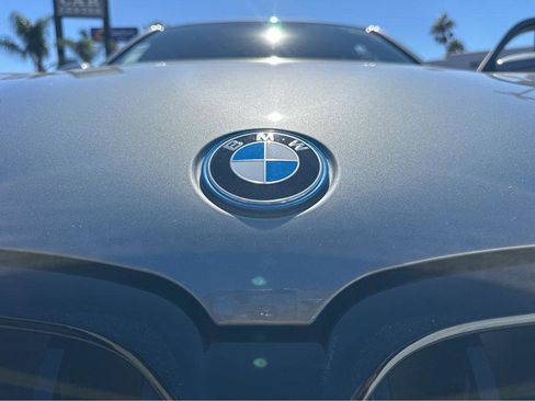 Used 2023 BMW 530e w/ M Sport Package image 43