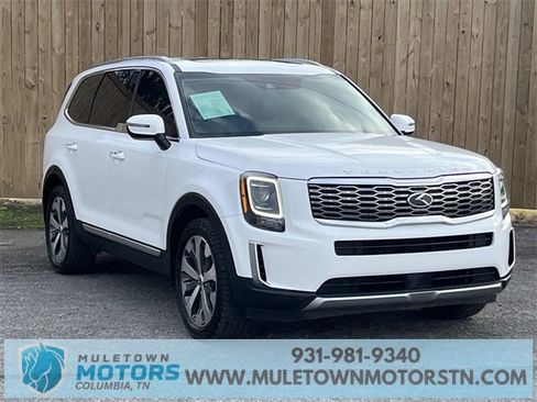 Used 2020 Kia Telluride S image 3