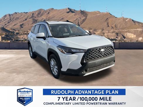 Used 2024 Toyota Corolla Cross LE image 8