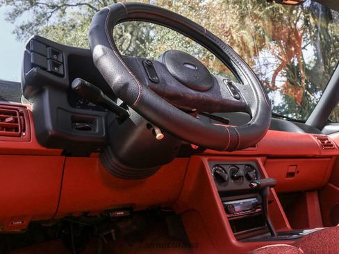 Used 1988 Ford Mustang GT RWD image 39