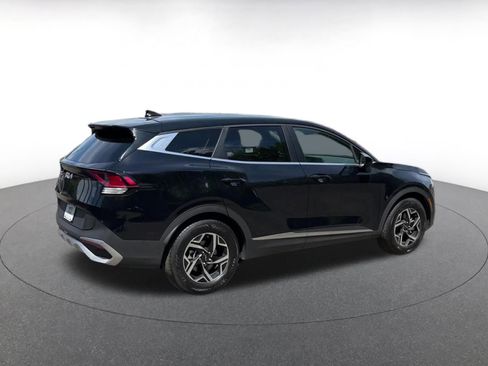 Used 2025 Kia Sportage LX image 15