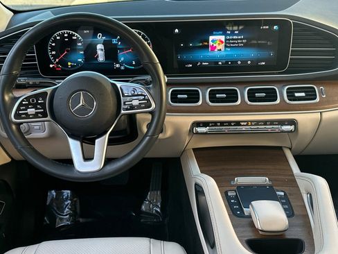 Certified 2022 Mercedes-Benz GLE 350 w/ AMG Line Exterior image 28